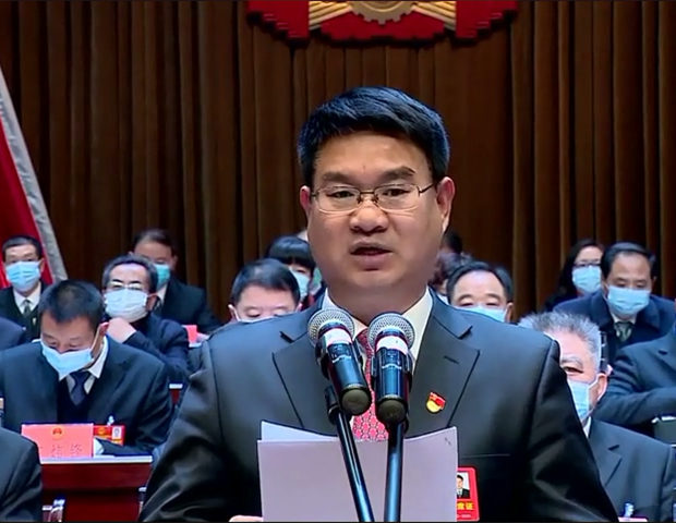 王兴国,任显成,陈明修和市委副书记,市长武义泉,市政协主席段永建